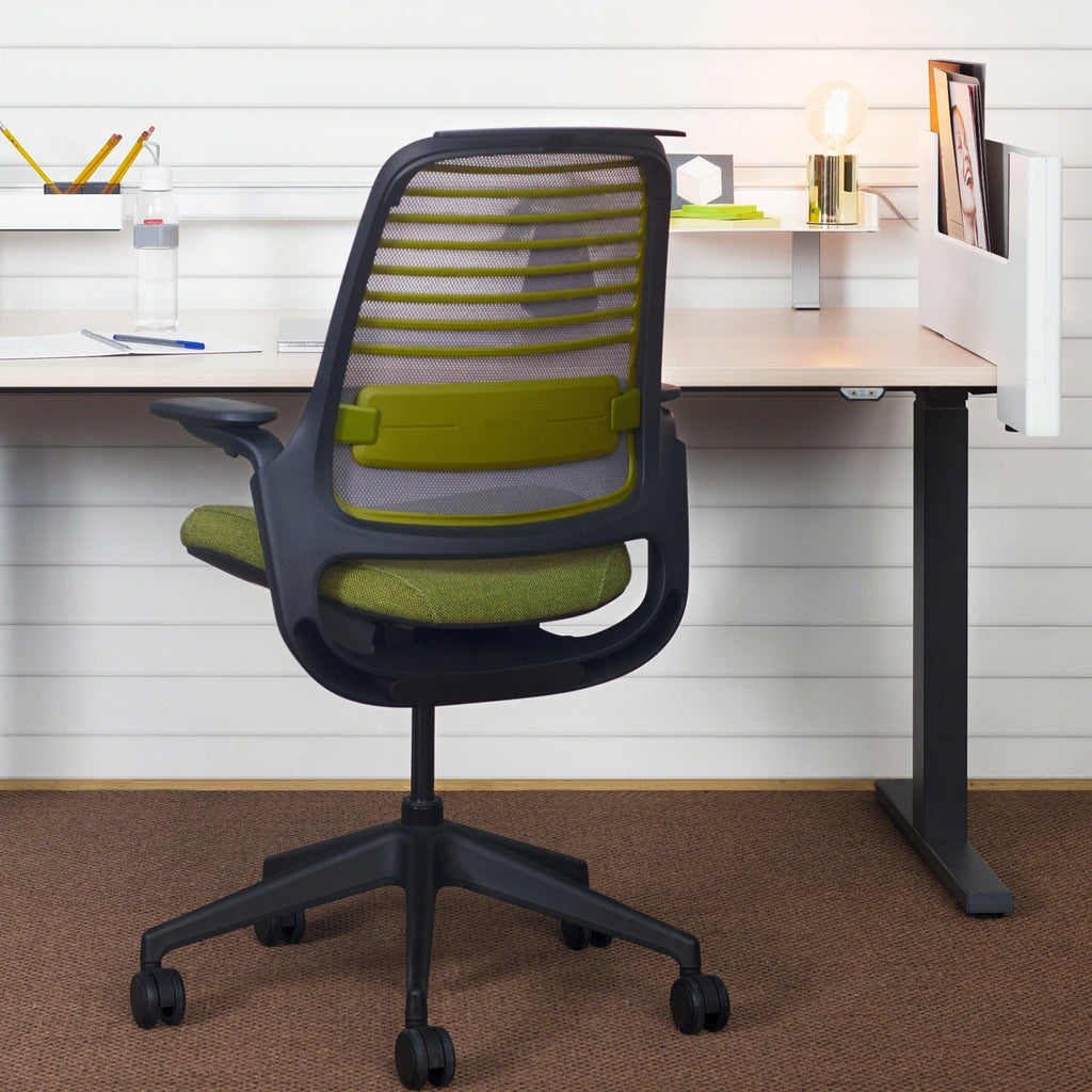Steelcase Series 1 カーボンニュートラル®