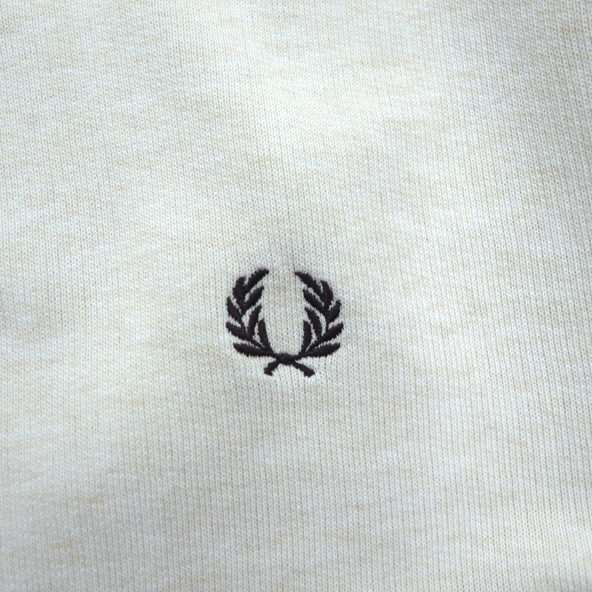 FRED PERRY Double V Sweatshirt S White Distressed One-Point Logo M9315