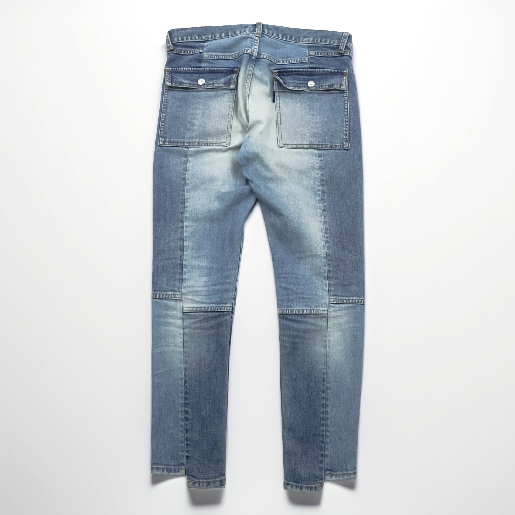 John UNDERCOVER Denim Pants Jeans Bush Pants M Indigo Stretch Cargo Pockets Paneled Remake Reconstructed JUQ4501-1 Made in Japan