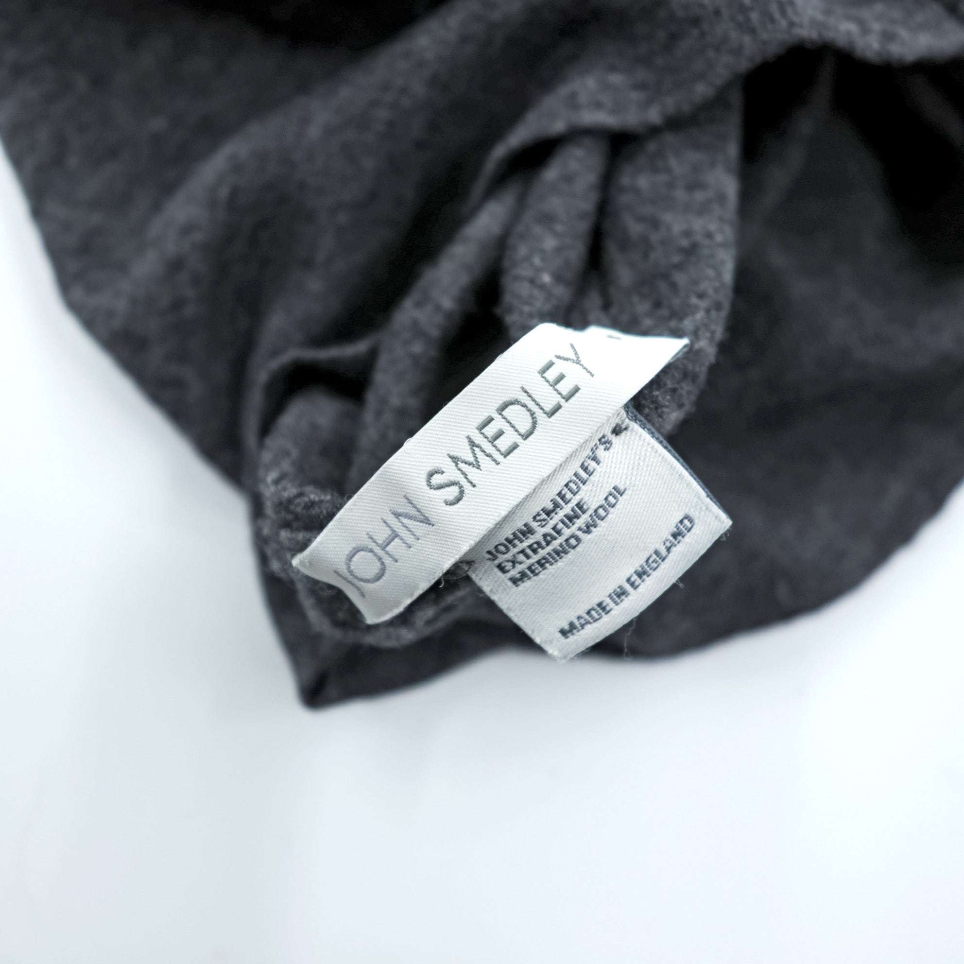 JOHN SMEDLEY 英国製 メリノウール タートルネック ニット セーター S グレー EXTRAFINE MERINO WOOL イギリス製