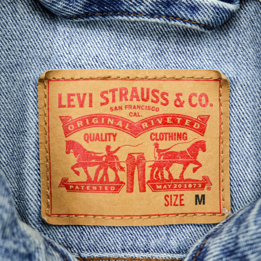 Levi's Vintage Finish Denim Trucker Jacket G Jean M Indigo Light Blue STOCK TRUCKER JACKET A2662