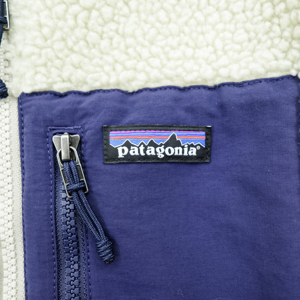 Patagonia Retro-X Discontinued Bomber Jacket Retro-X Bomber Jkt Boa Fleece Jacket S Natural x Navy 22830