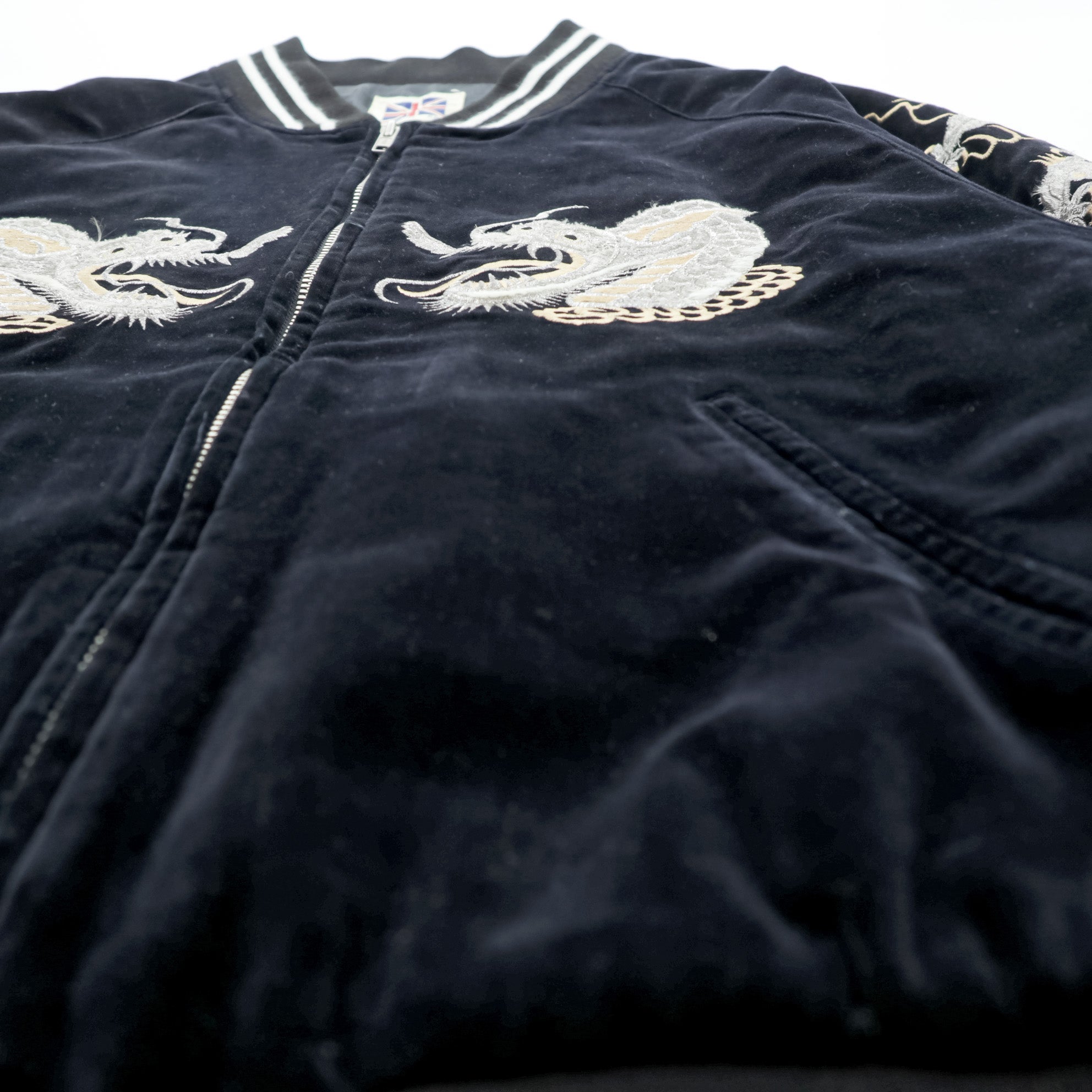 LONDON F.B. 80s Made in Japan Vintage Velour Sukajan Souvenir Jacket L Black Dragon Embroidery JAPAN YOKOSUKA