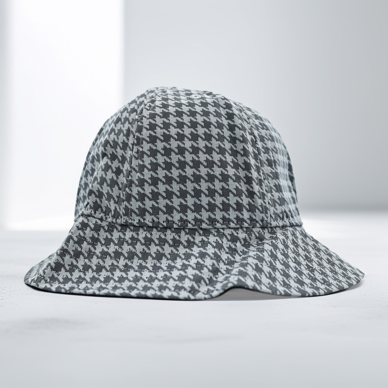 NIKE Bucket Hat M/L Houndstooth Gray All-over Pattern DJ5840-010 Unused Item
