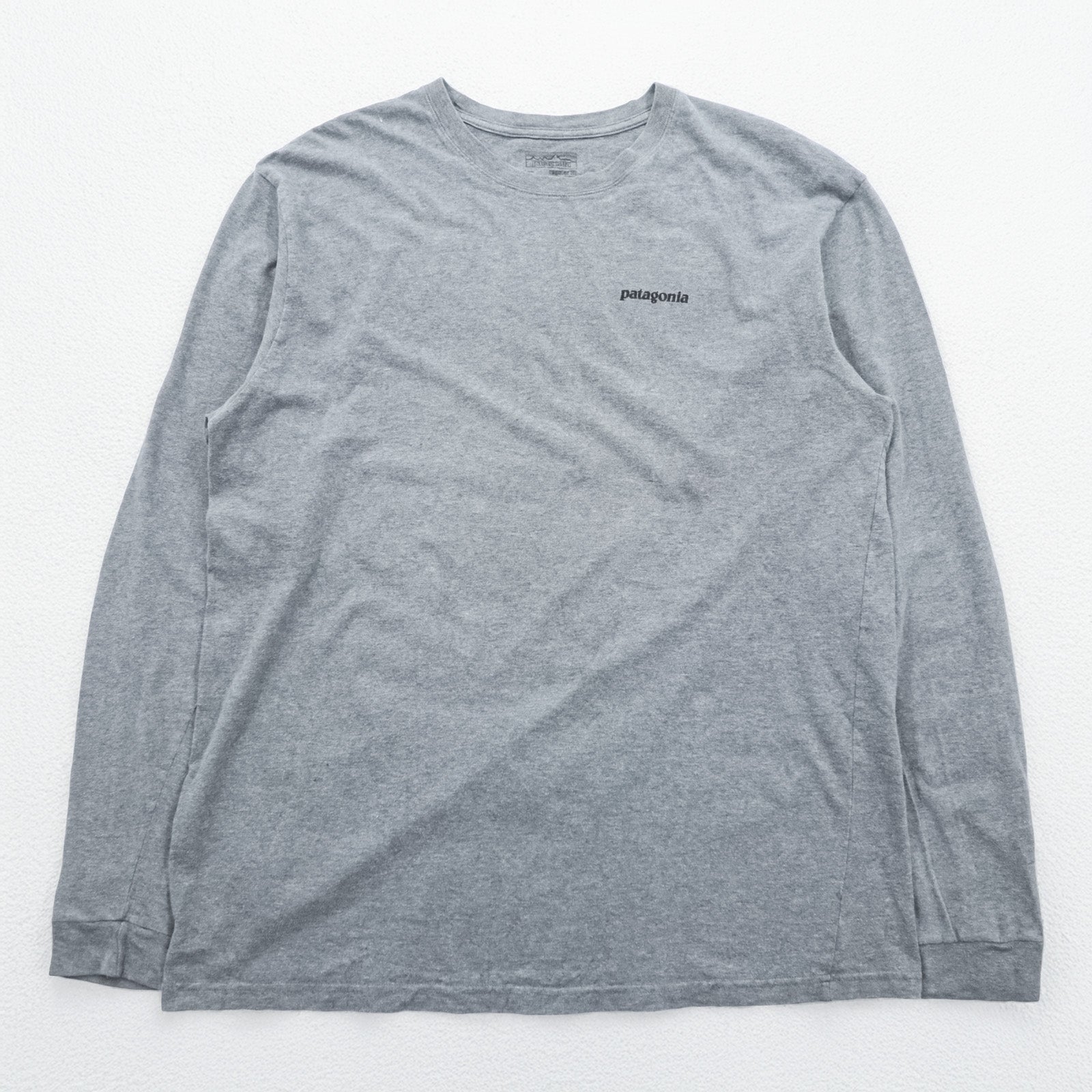 Patagonia P-6ロゴ 長袖Tシャツ ロンT XL グレー コットン 38704