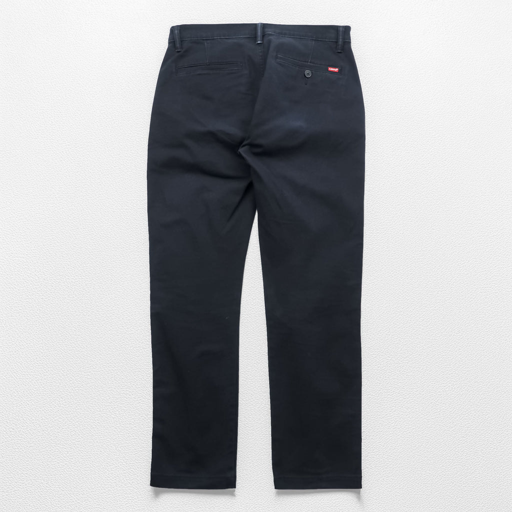 Levi's XX CHINO Slim Tapered Chino Pants Work Pants M Black Stretch 85227-0044