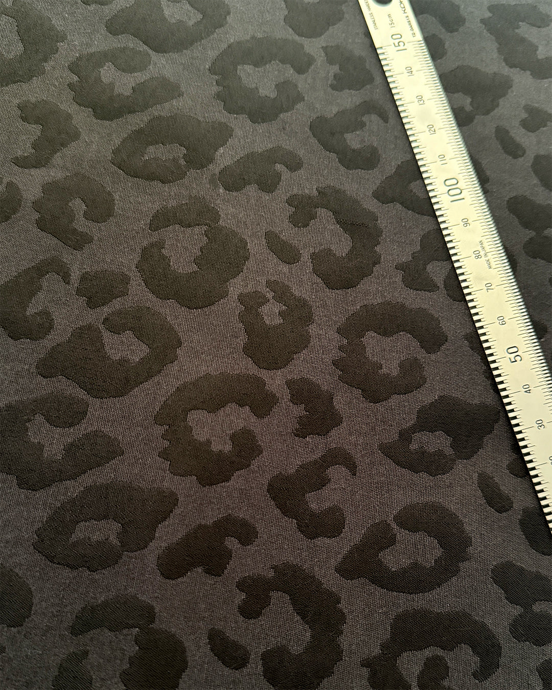 Kimono - Hitoe [Savannah Black] Leopard Print Black