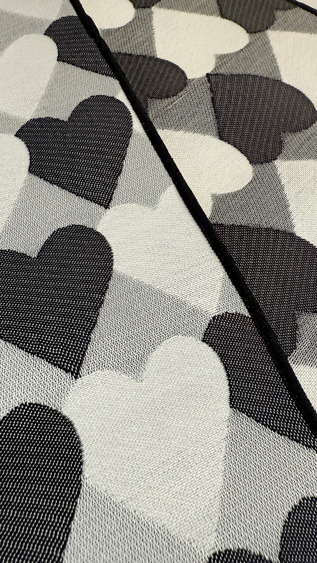 Hecko Obi, Adult Hecko Obi, Heart, Regimental Stripes, Scale Pattern, Cute, Black, Gray, White, Mono