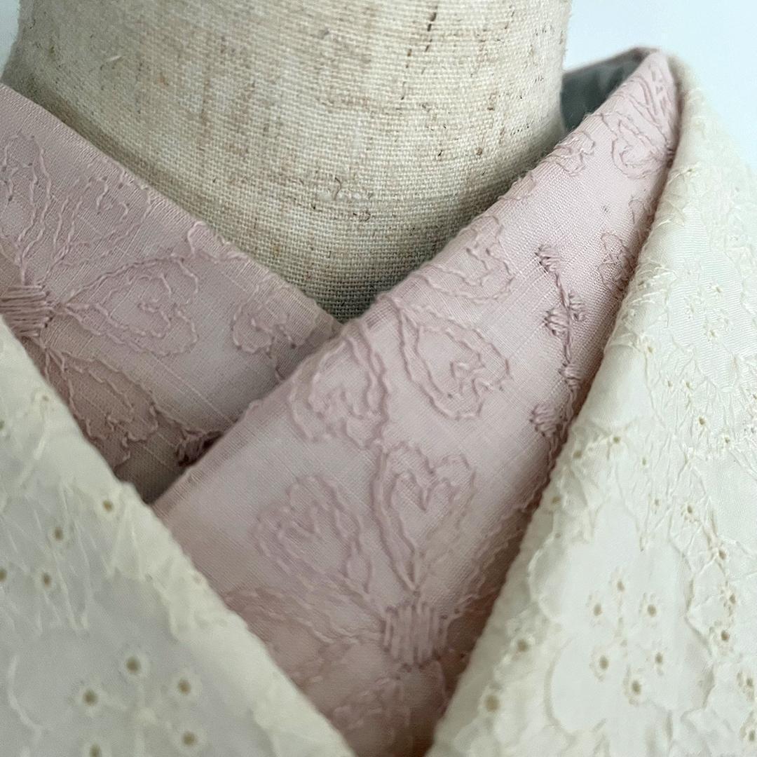 Han-eri (removable collar) Light Persimmon Cotton-Linen with Heart Flower Embroidery, Pink Han-eri Cotton-Linen Lace Summer