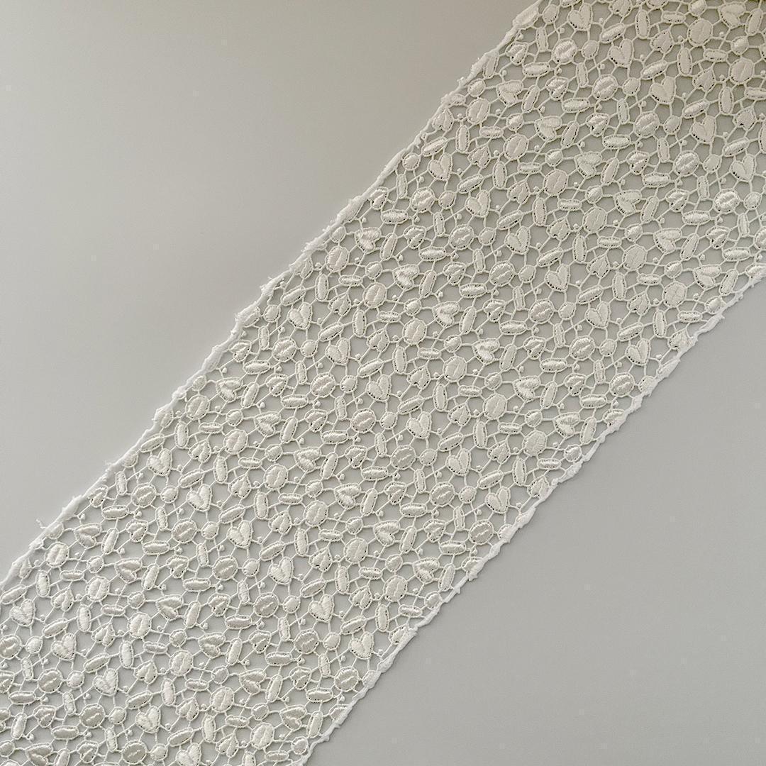 Half-Eri (Collar) with Heart Bean Lace in Off-White - Retro, Coming-of-Age Ceremony, Pre-Wedding Photos, Cute