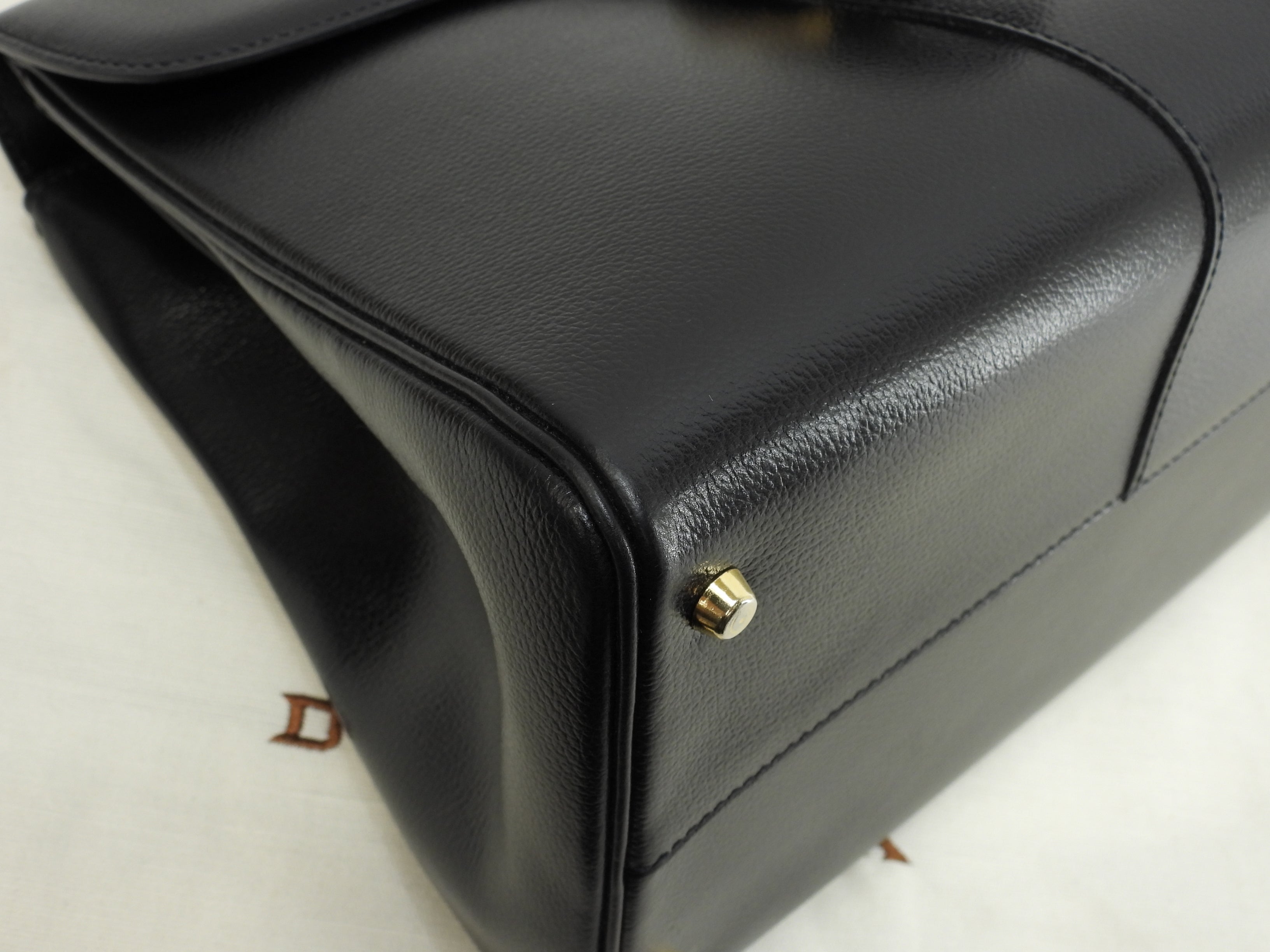 デルボー ブリヨンMM 型押レザー黒 ゴールド金具 ハンドバッグ ケリー型 美品@ 2