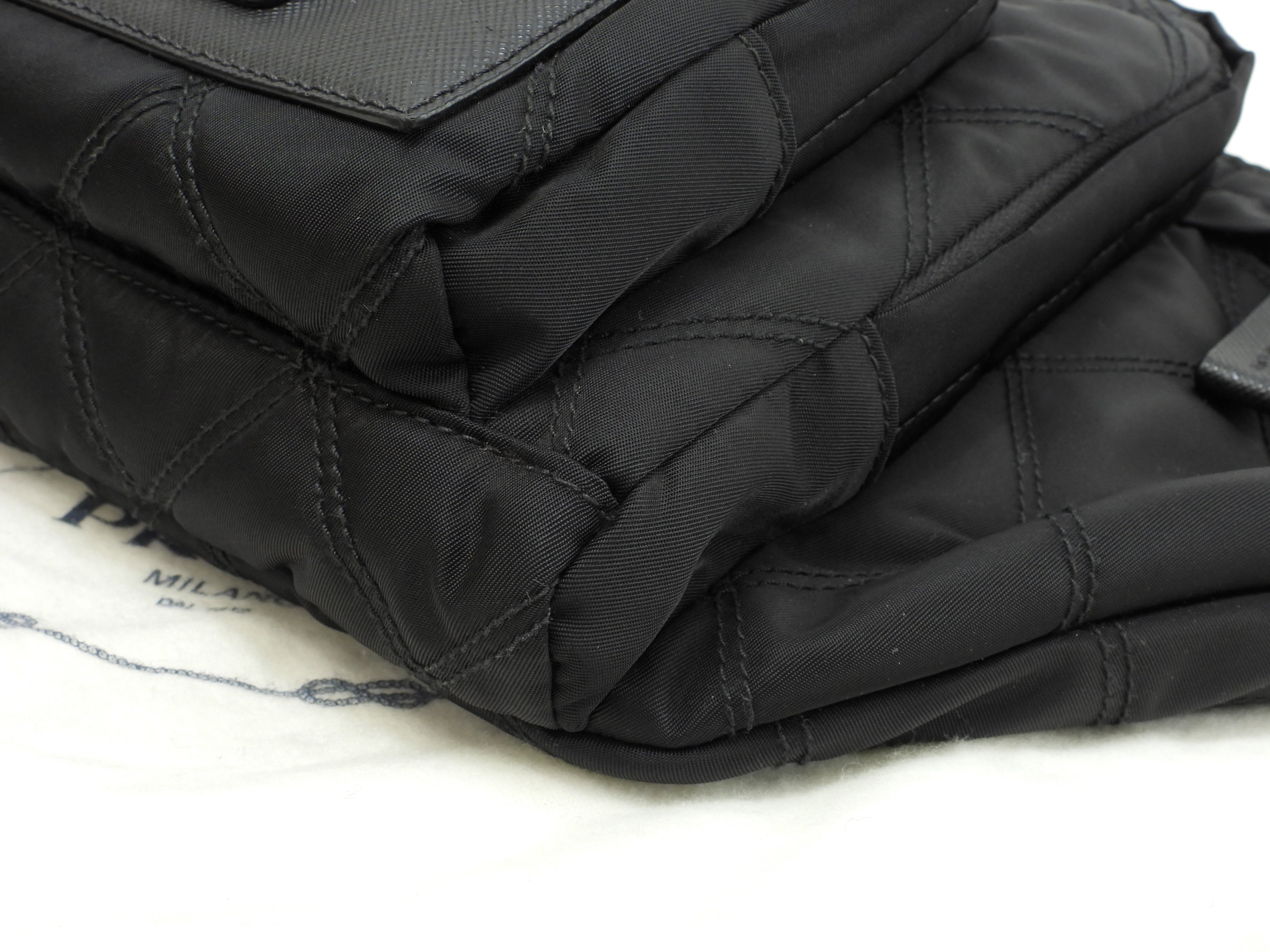 プラダ ボディバッグ大 ナイロンキルテッド 黒 バムバッグ 極美品@173