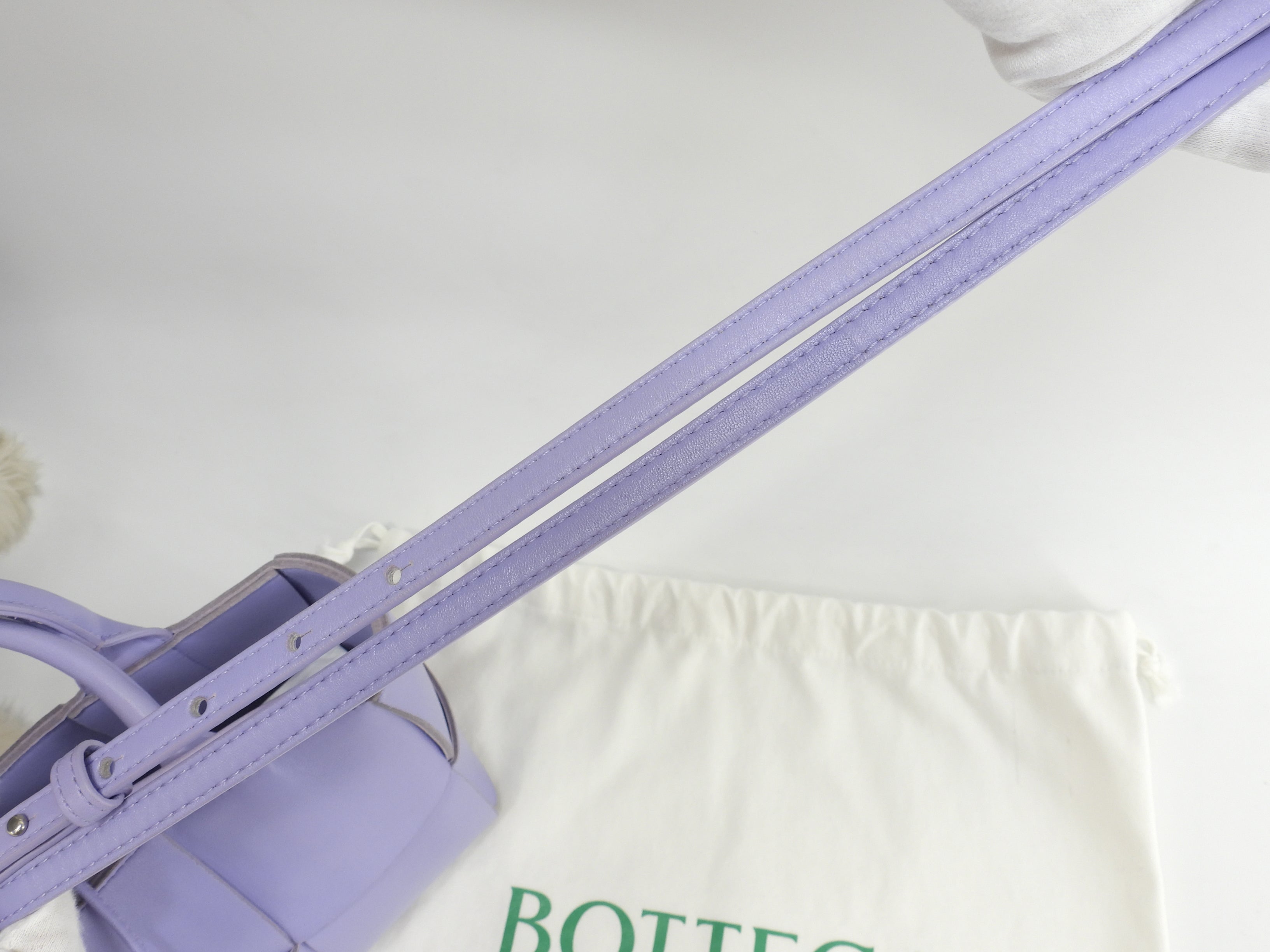 ボッテガヴェネタ ミニトートバッグ アルコ レザー薄紫 s付ハンドバッグ 美品@B10217354G