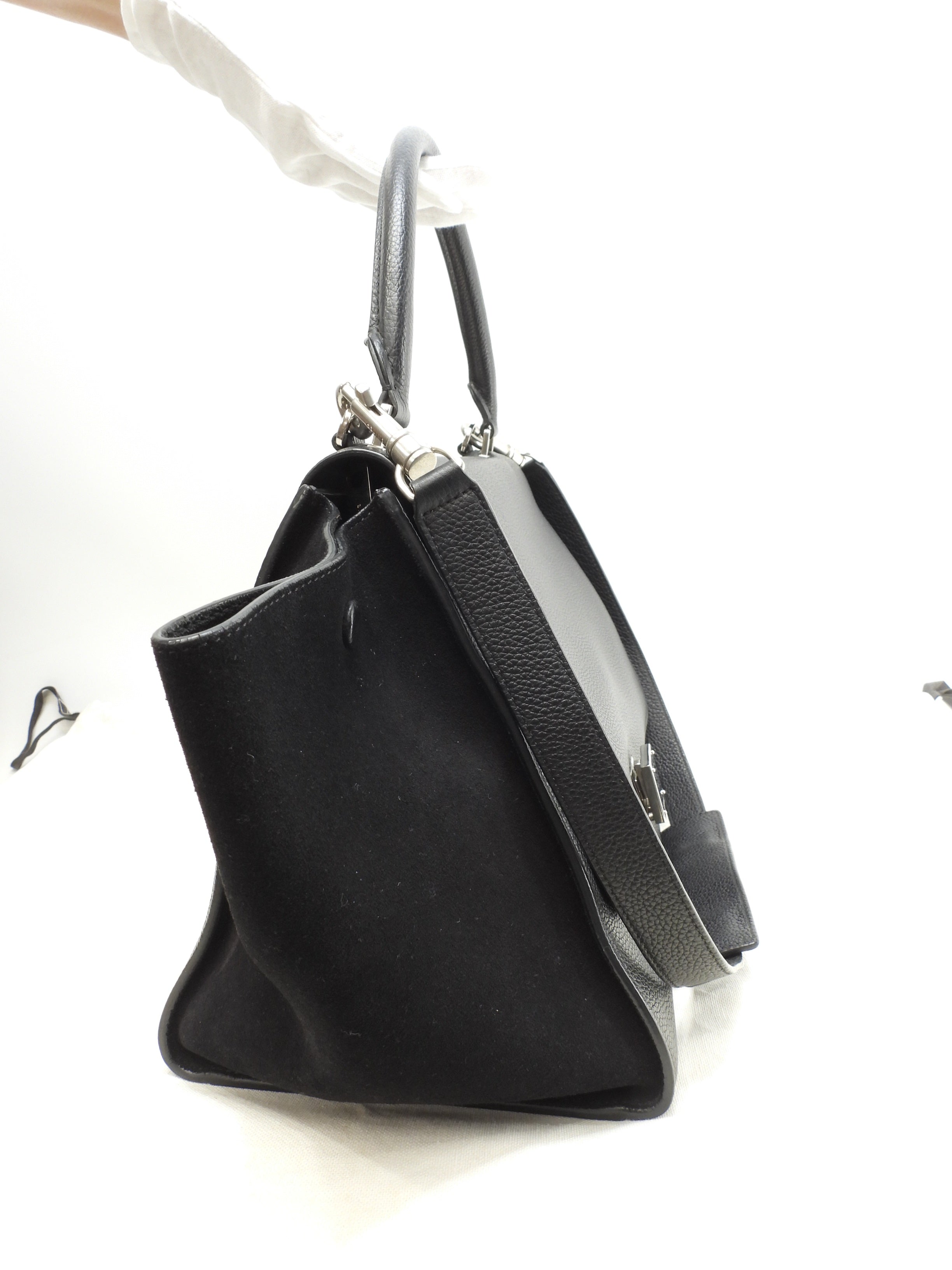 セリーヌ トラペーズ レザー黒 シルバー金具 s付ハンドバッグ 美品@ 59