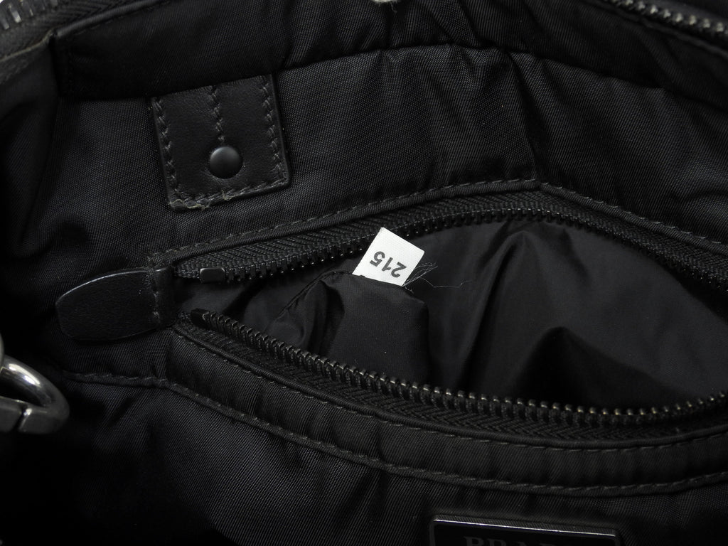 プラダ s付ハンドバッグ ボンバー ナイロン革黒 ショルダーストラップ付ミニトートバッグ@215