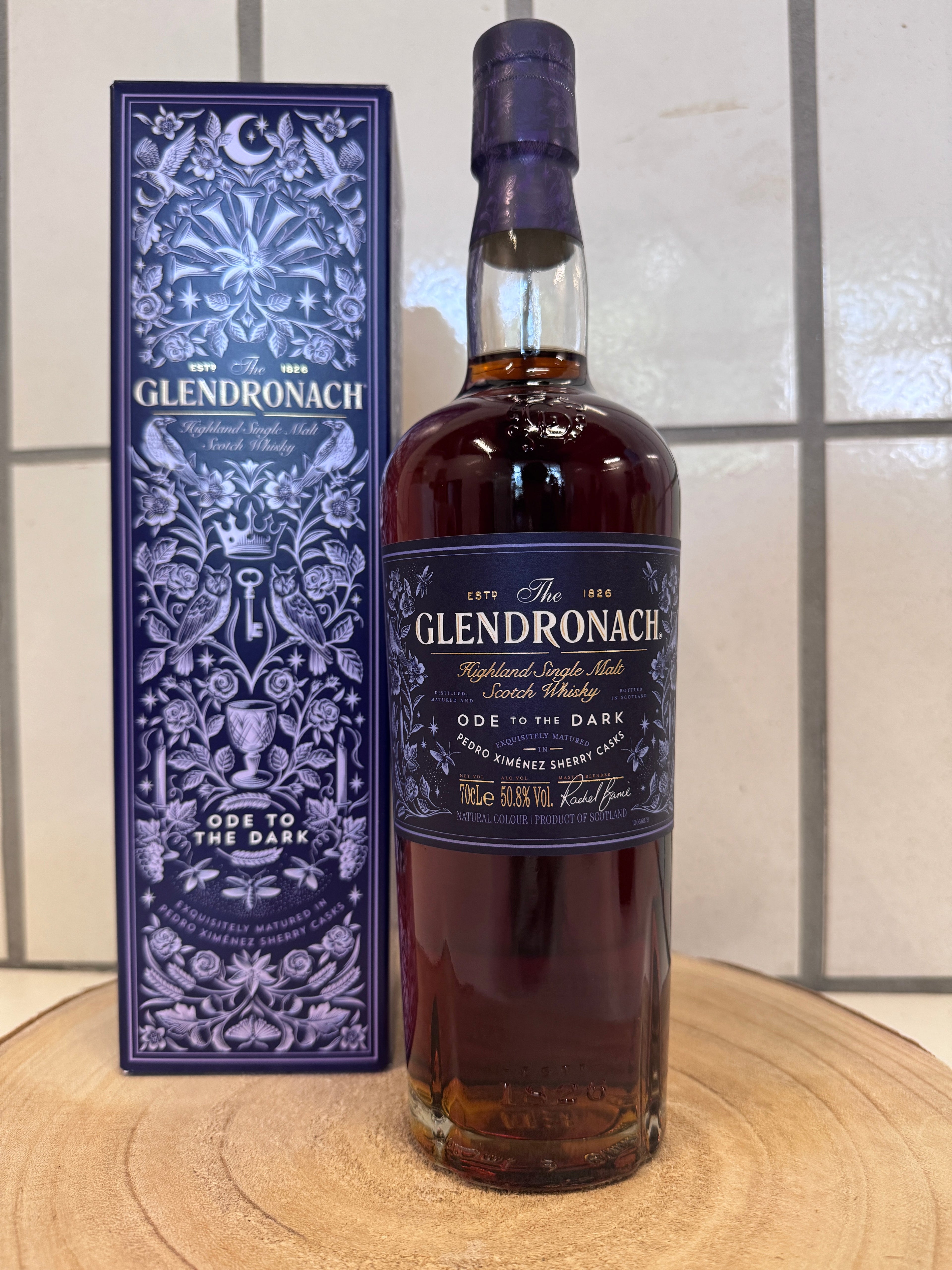 グレンドロナック　オード トゥ ザ ダーク　Glendronach Ode to the Dark　50.8％