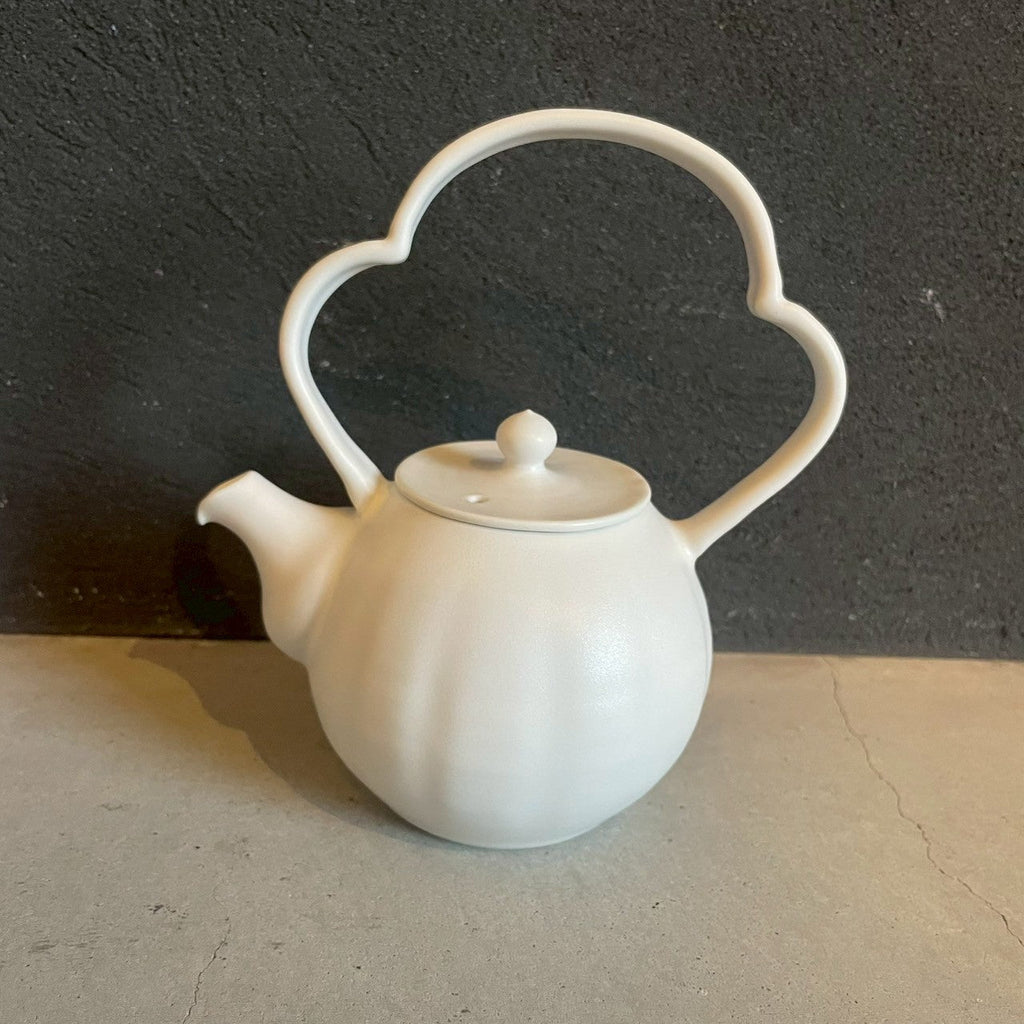 Unique Handle Kyusu Teapot 300cc - White [FK35a]