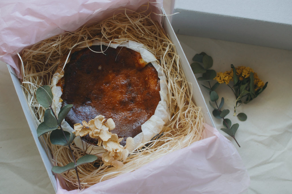 [Salted Caramel] Basque Cheesecake Size 4 (1 whole cake)