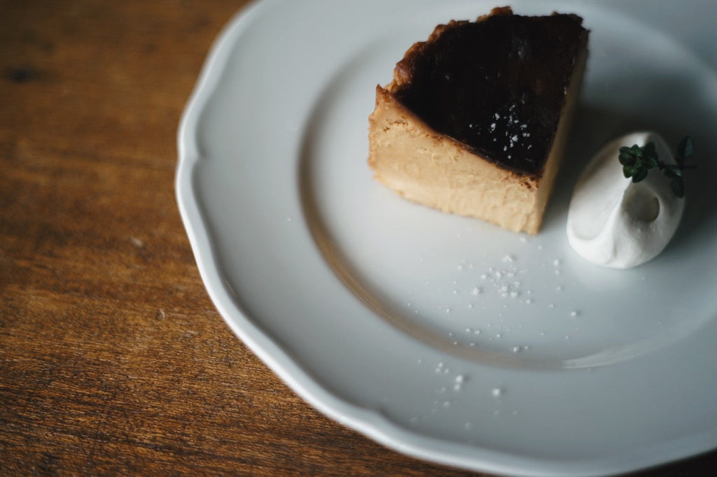 [Salted Caramel] Basque Cheesecake Size 4 (1 whole cake)