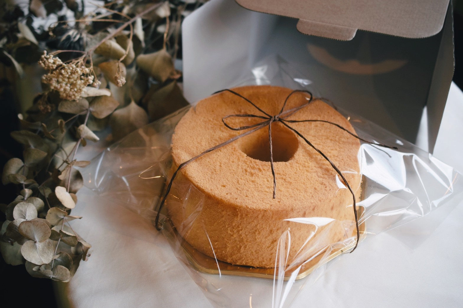 Gluten-Free Rice Flour Chiffon Cake (Whole)