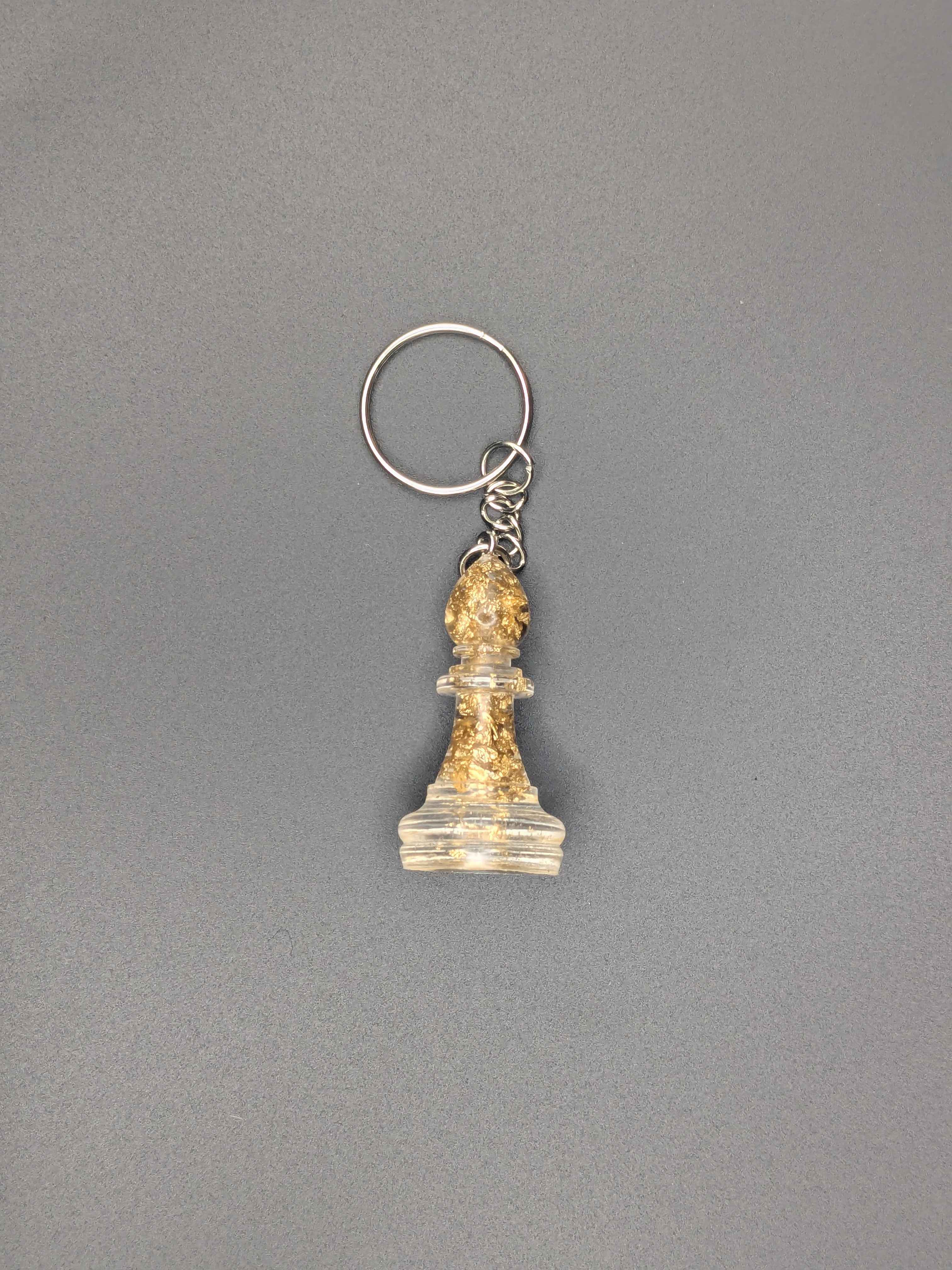 チェス　キーホルダー　エポキシ樹脂　金箔