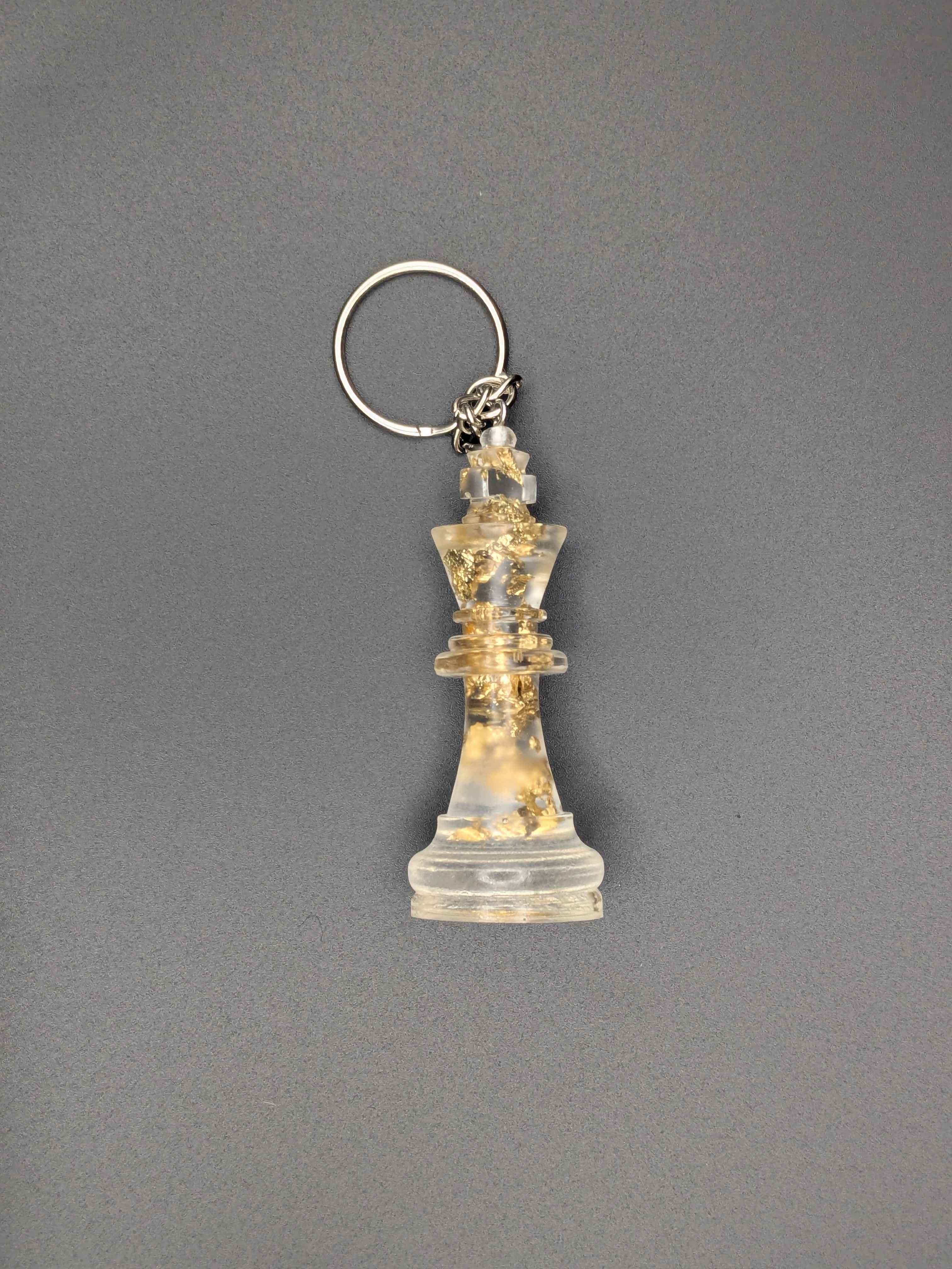 チェス　キーホルダー　エポキシ樹脂　金箔