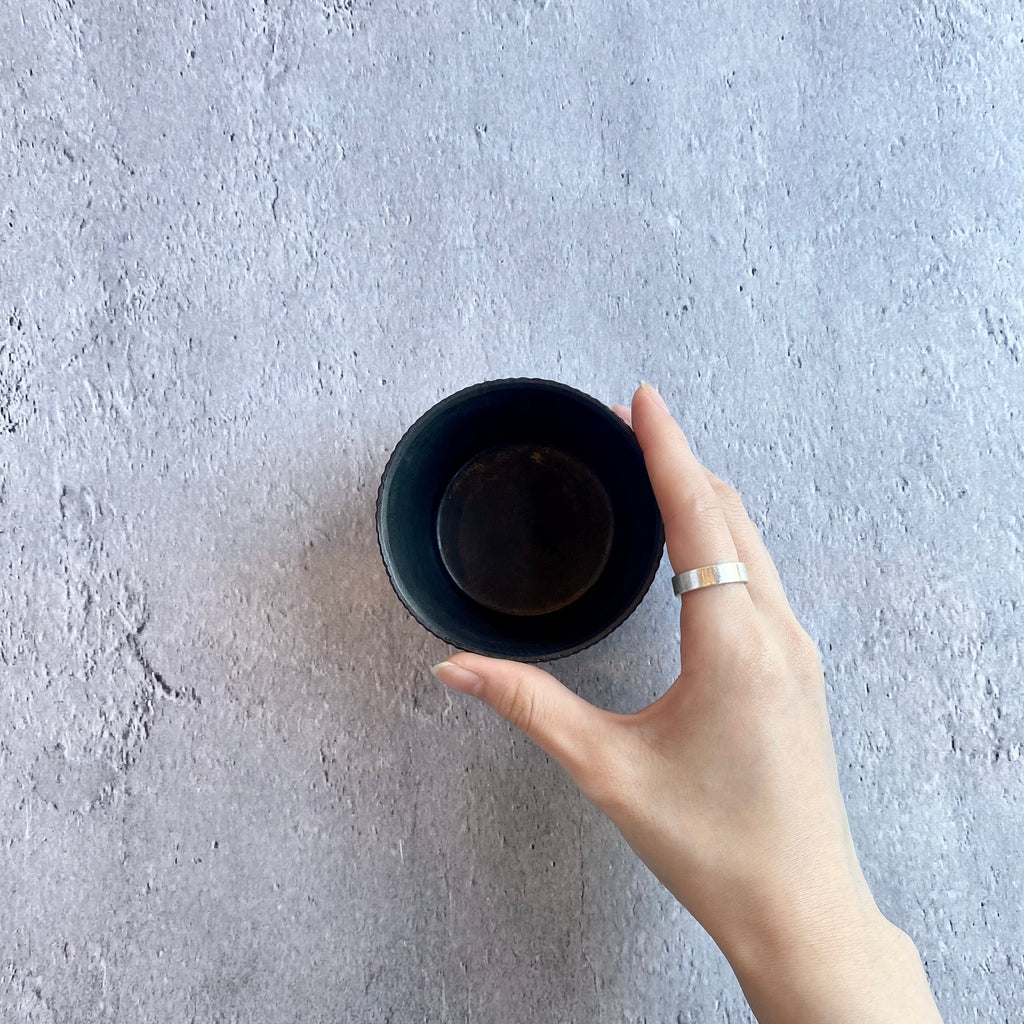 作家　飛松灯器　sections / 蕎麦猪口 / charcoal black【5】