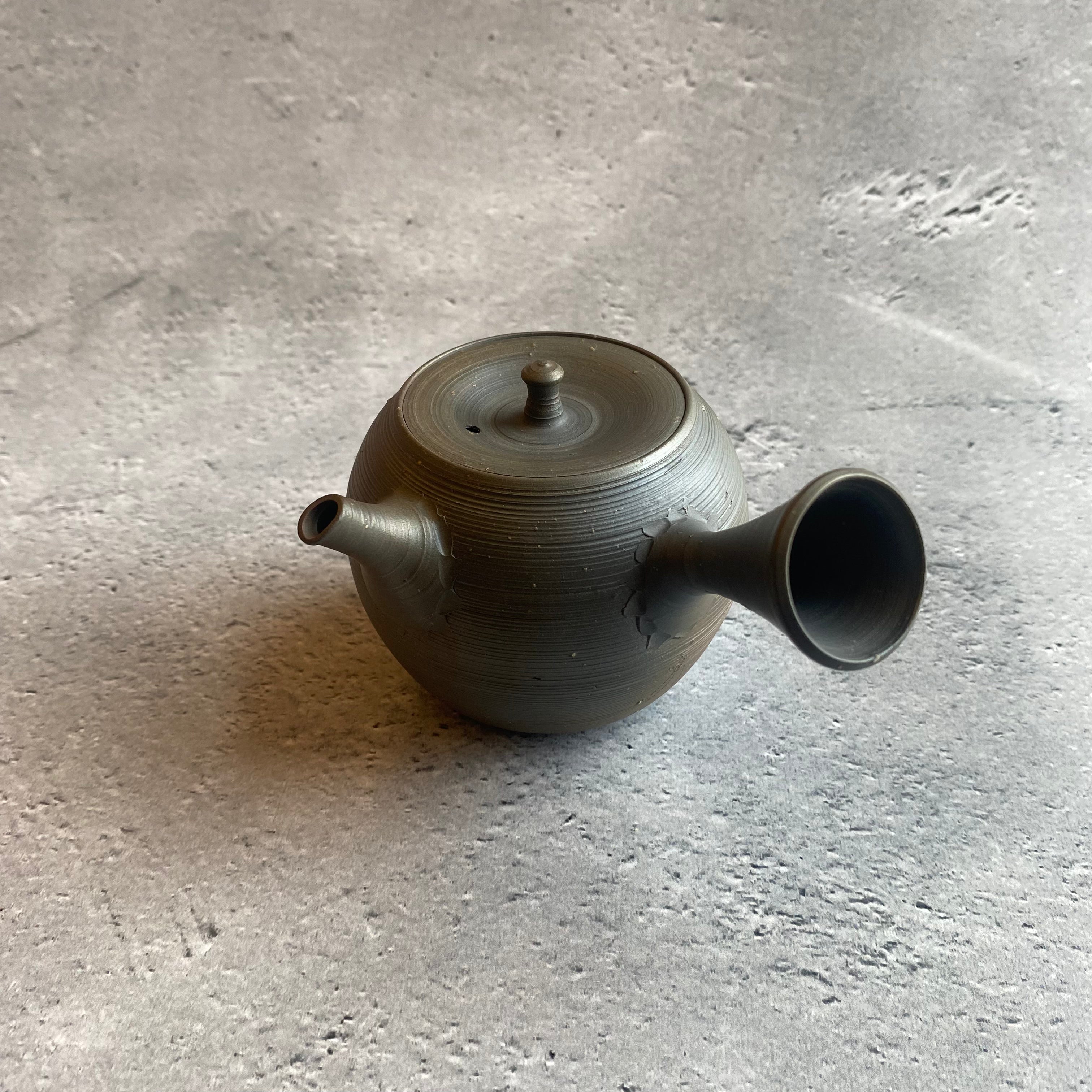 Thread-Patterned Pear Skin Yohen Teapot (230ml) [13]
