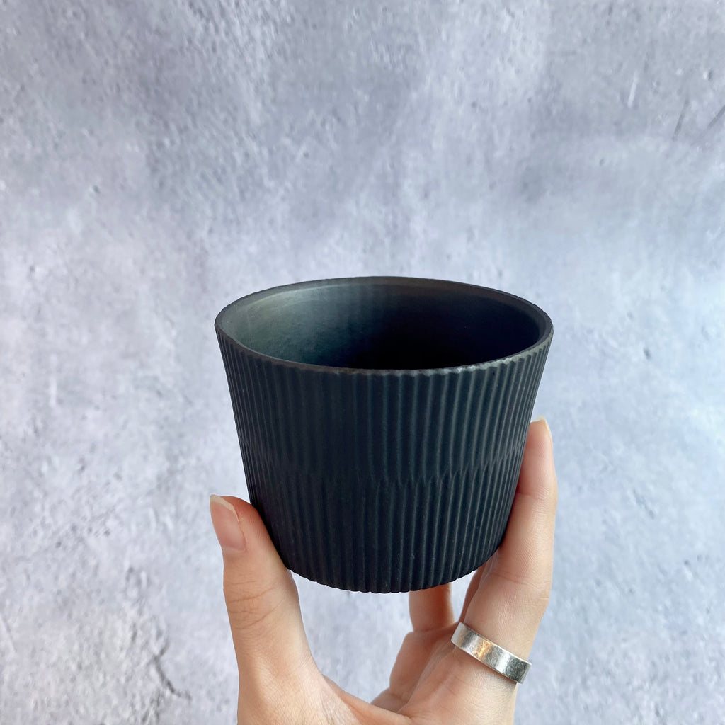 作家　飛松灯器　sections / 蕎麦猪口 / charcoal black【5】