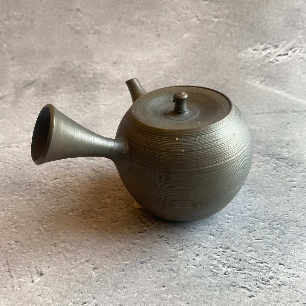 Thread-Patterned Pear Skin Yohen Teapot (230ml) [13]