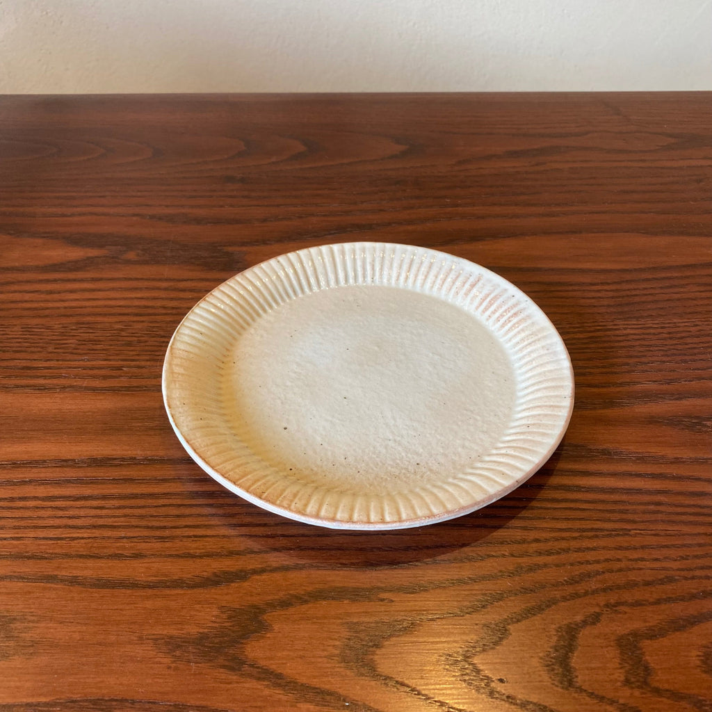 Ruffle Plate M, iron filings | Furutani Pottery (Shigaraki Ware ceramic) [Ancient 48]