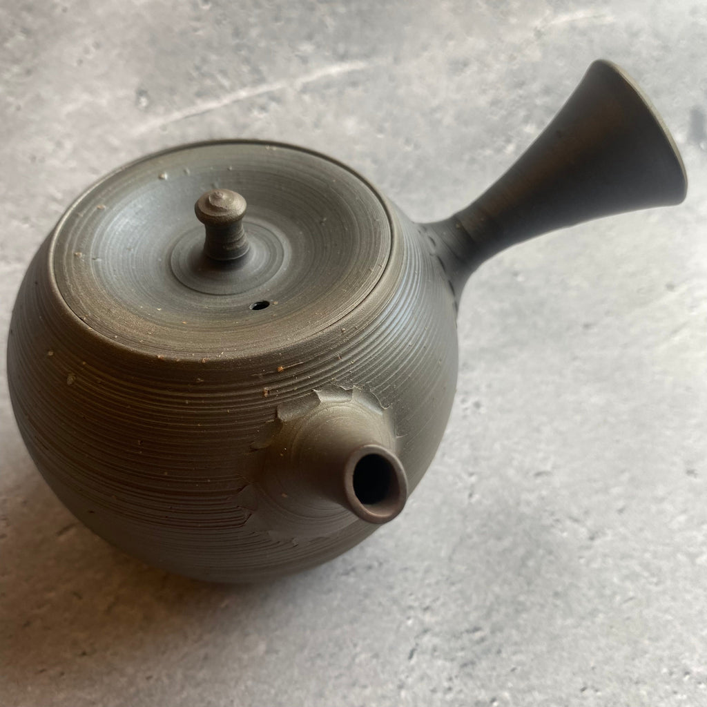 Thread-Patterned Pear Skin Yohen Teapot (230ml) [13]