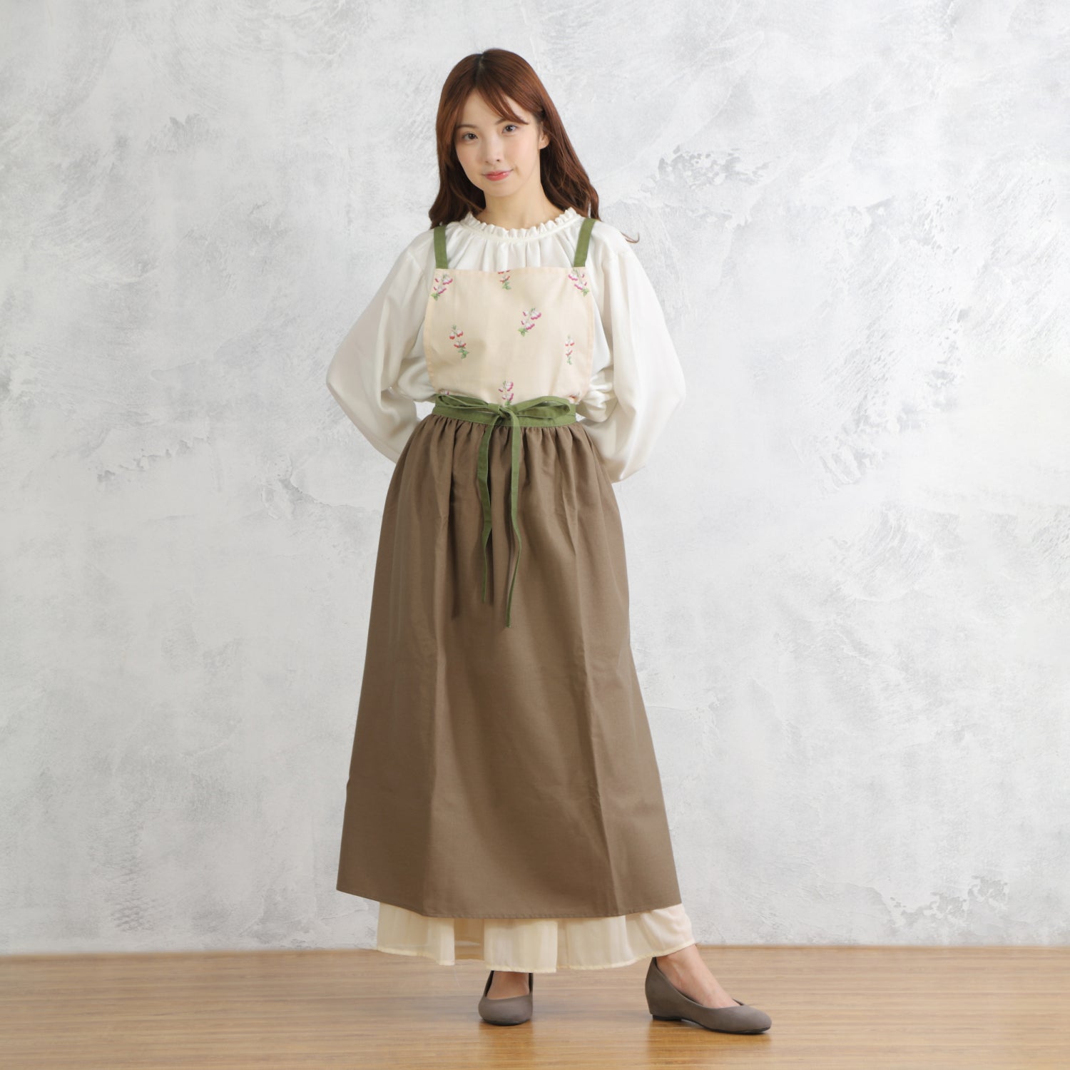 [Michelle Machoto] Michelle Machoto Cherry Sage Print Long Wide Gathered Apron D-0008