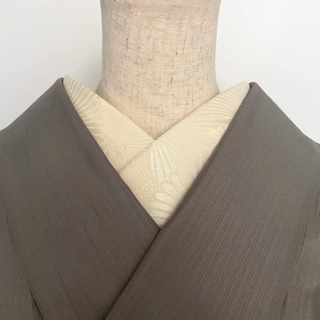 [Flawed] Han-eri (half-collar) - Silk, Chrysanthemum Crest, Matsumoto Itohiro, Ecru, Tied Thread, Crepe, Slubs, Neps