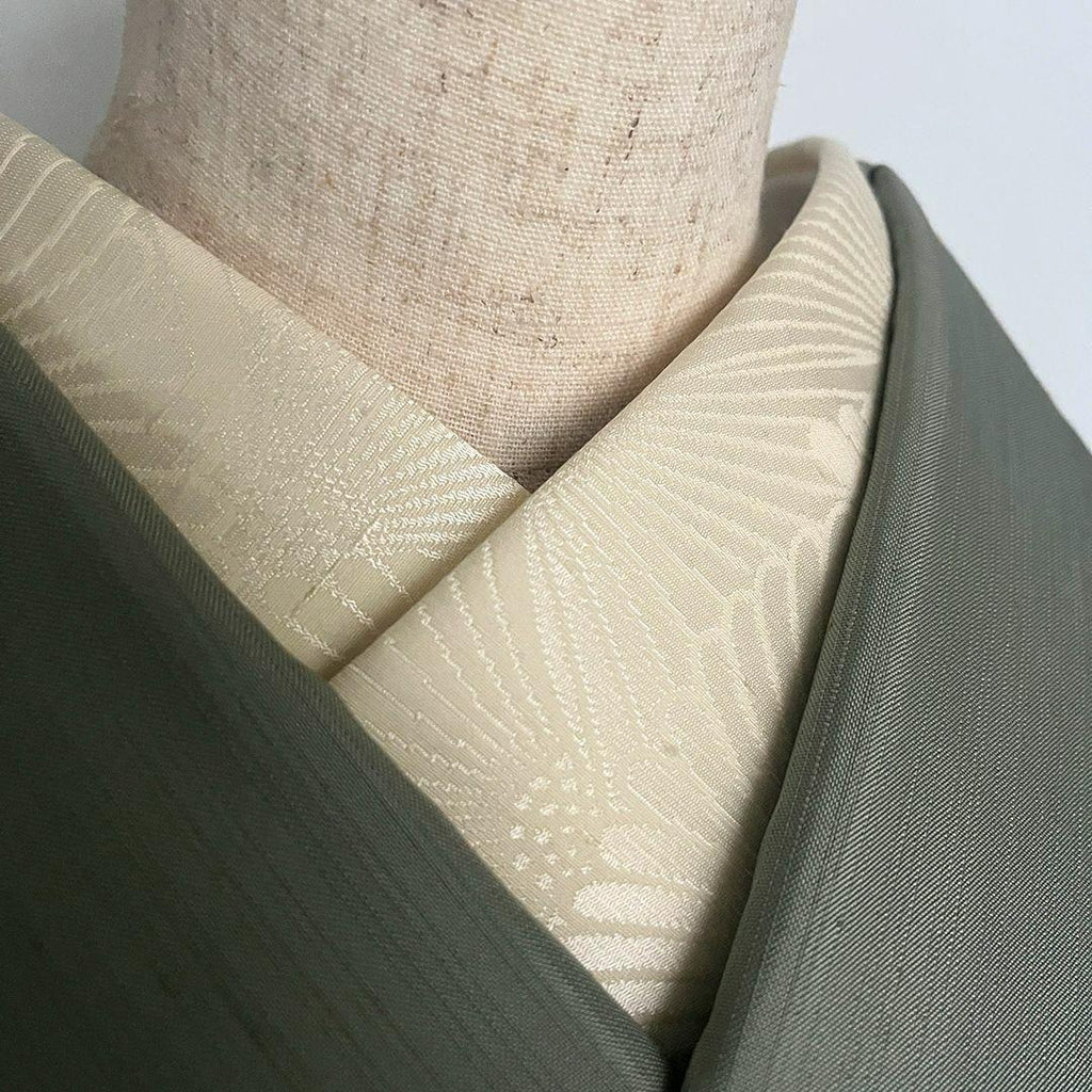 [Flawed] Han-eri (half-collar) - Silk, Chrysanthemum Crest, Matsumoto Itohiro, Ecru, Tied Thread, Crepe, Slubs, Neps