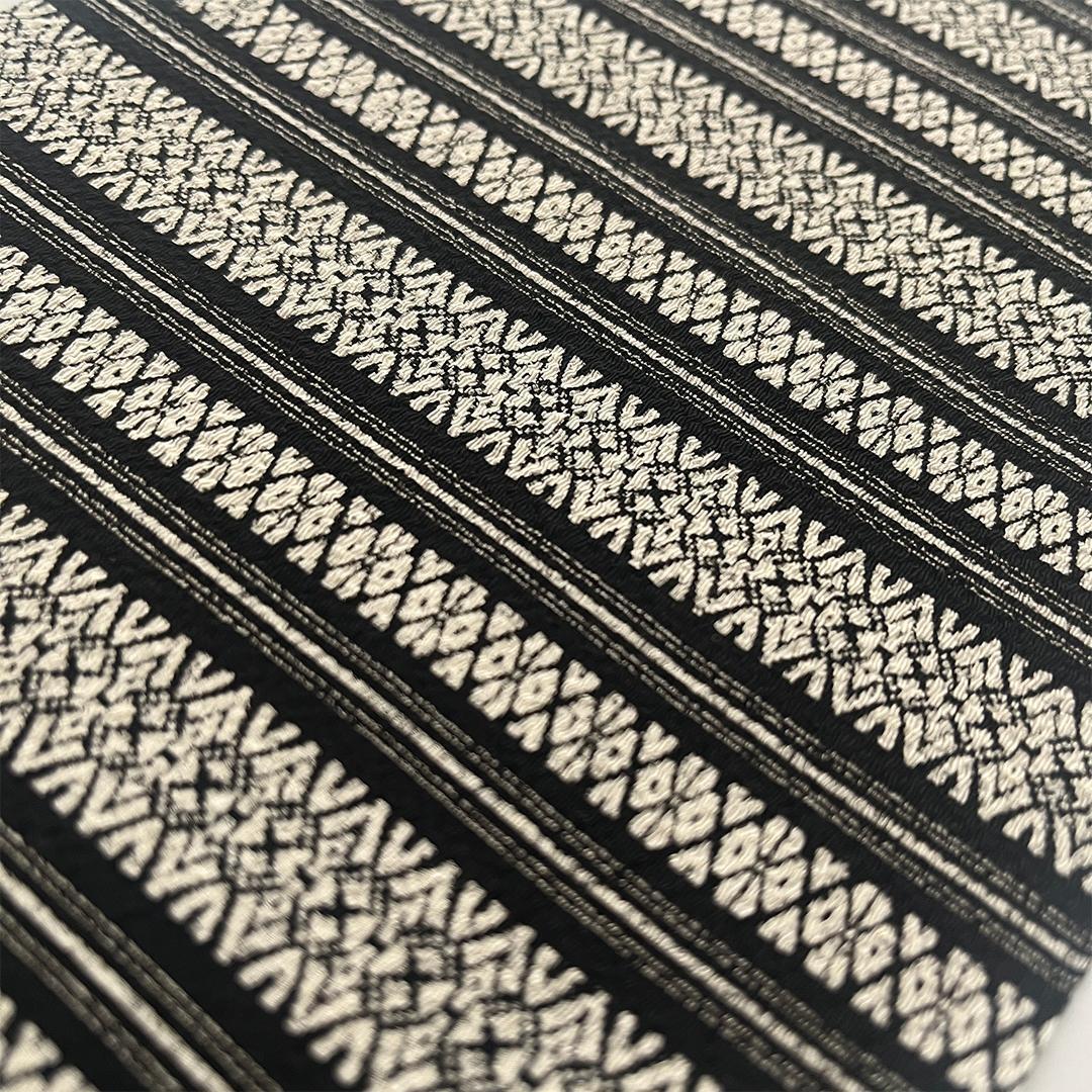 Han-eri chirimen, crisp Kenjo pattern, black, Hakata-ori pattern, han-eri, chirimen, white, black, unisex