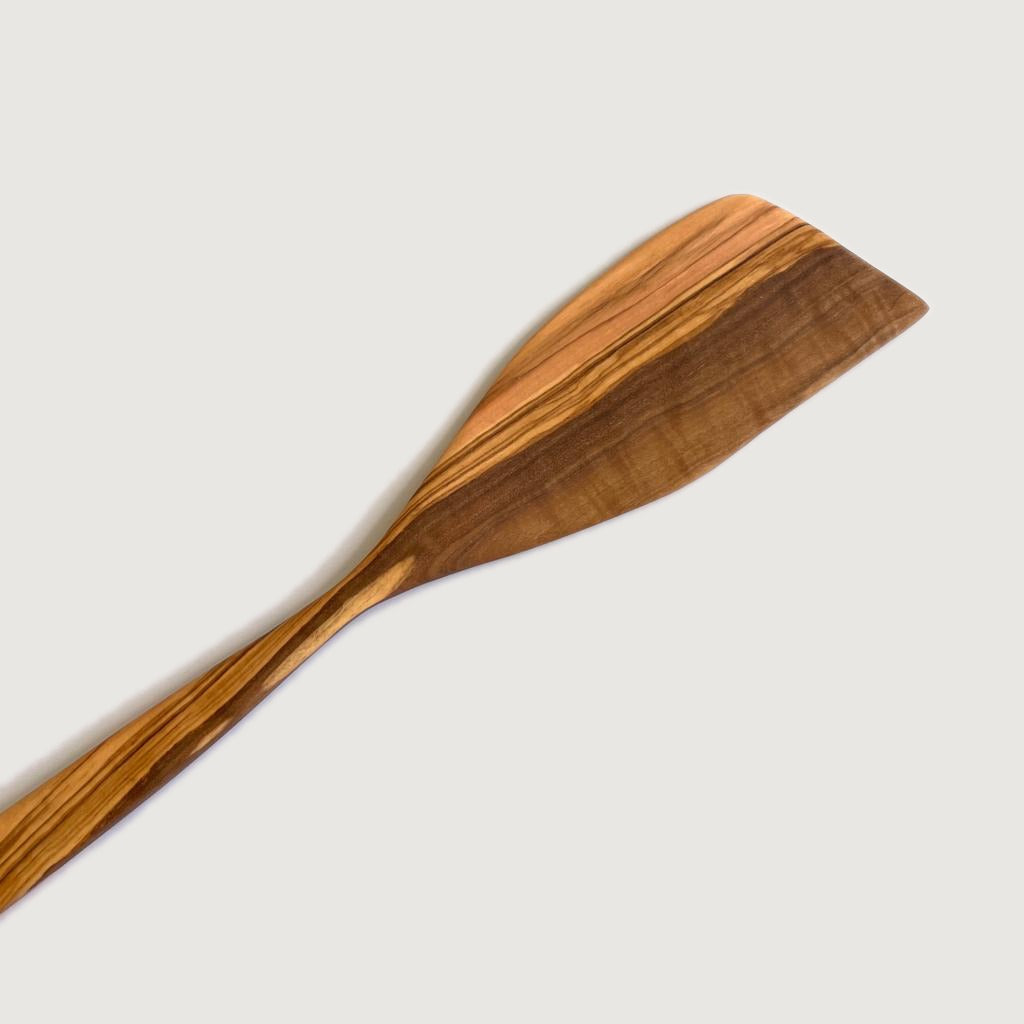 Olive wood spatula (L)