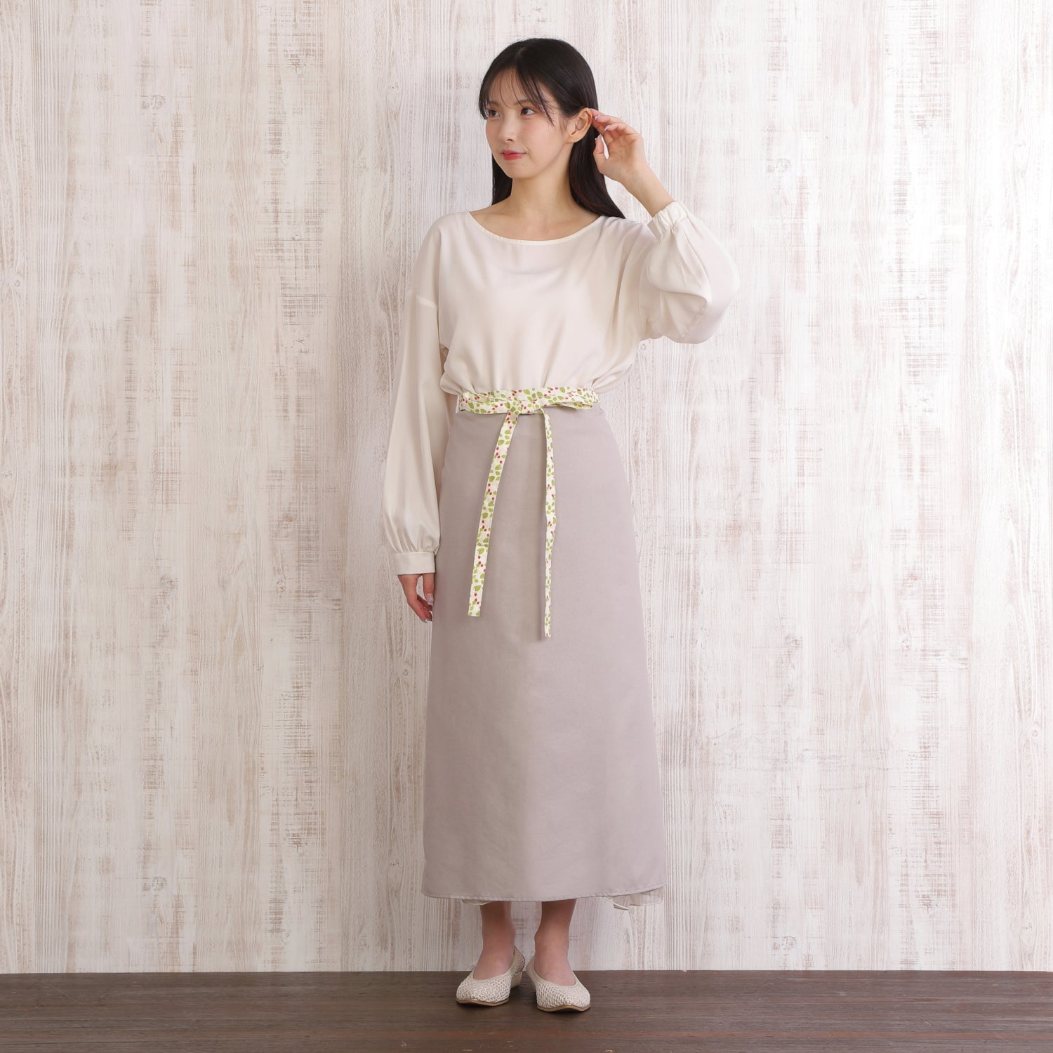 [Michelle Machoto] Michelle Machoto Strawberry Sommelier Apron D-0602-2