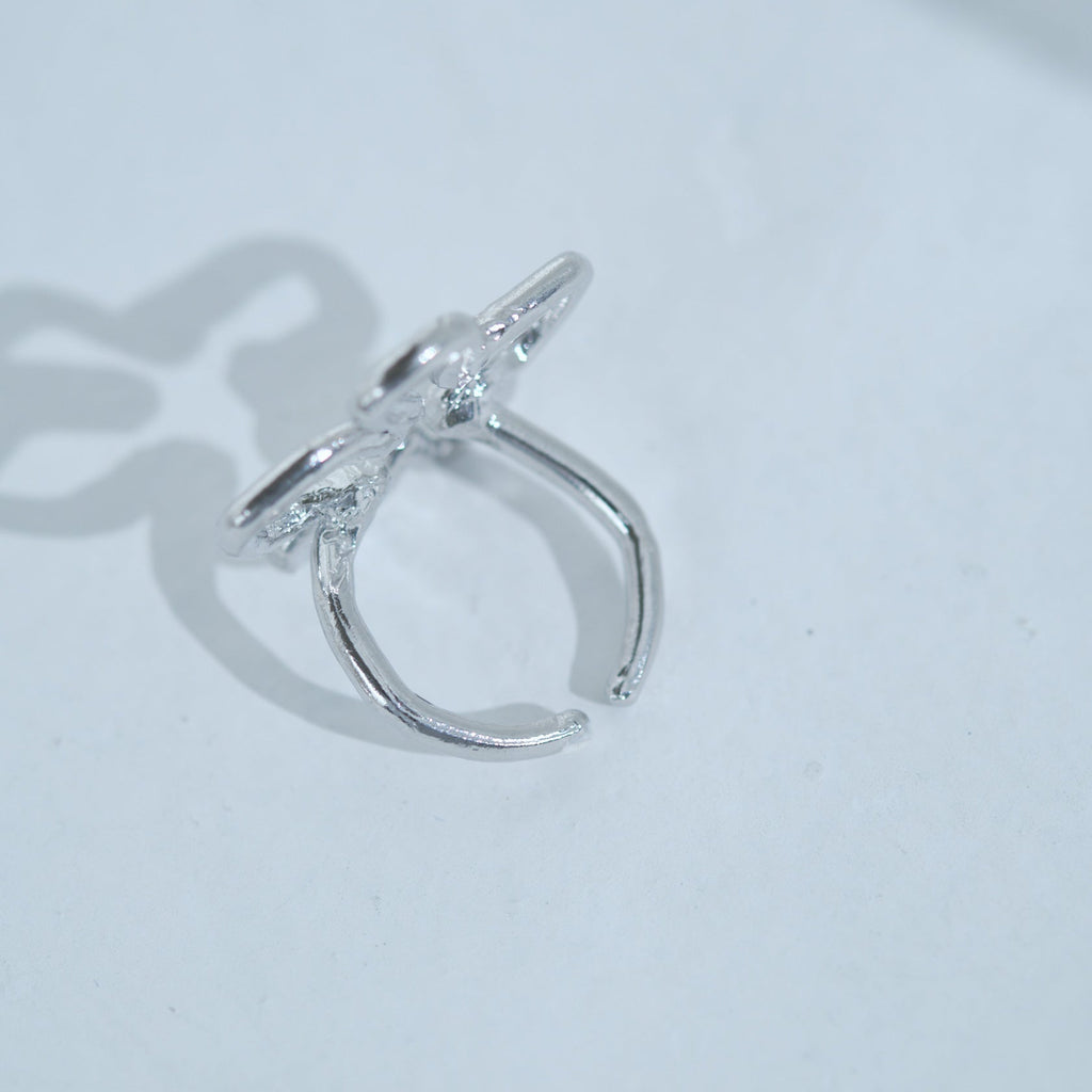 Tube Flower Ring