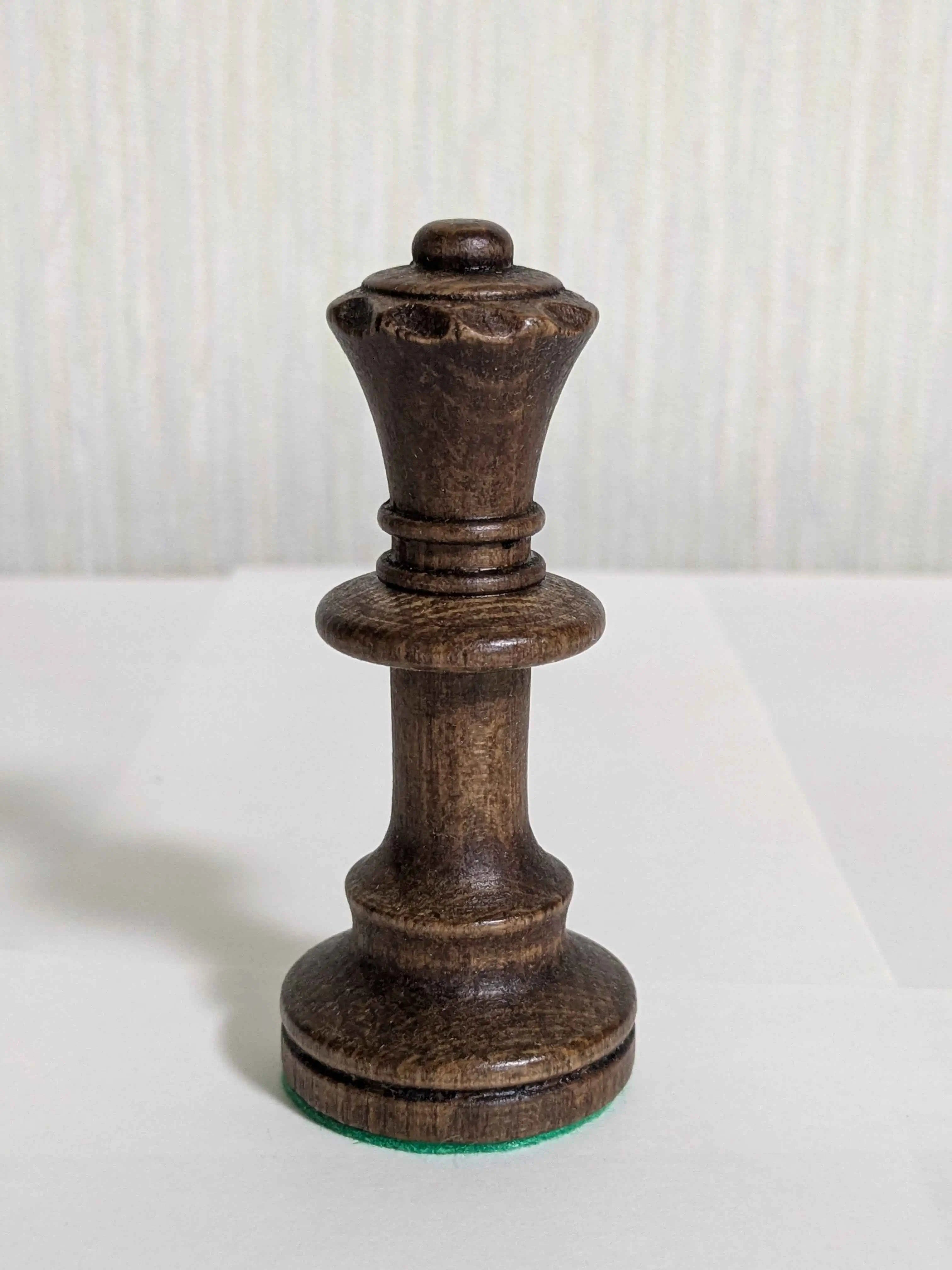 WEGIEL Tournament No. 5 Competition Chess Set with 2 Queens