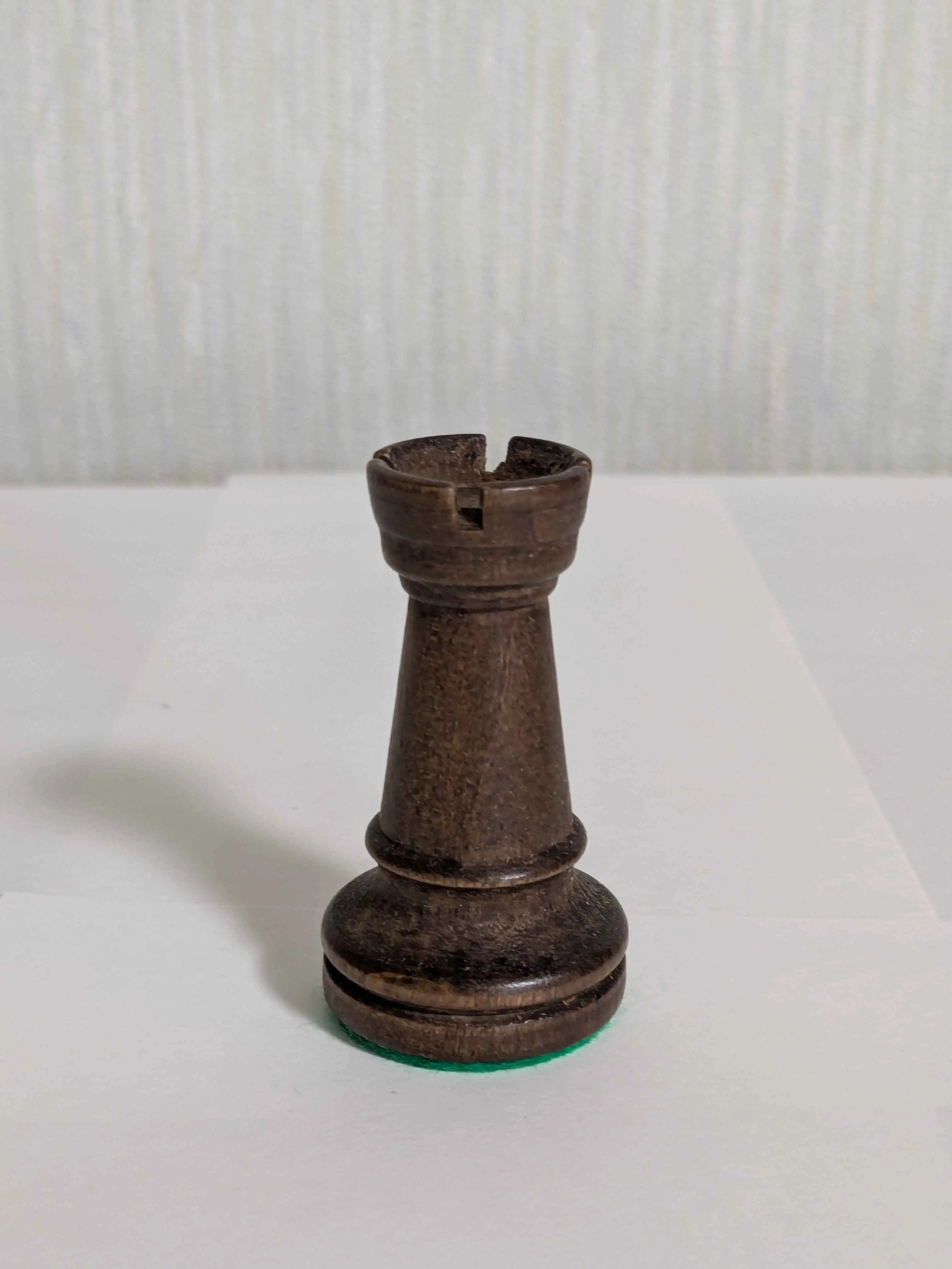 WEGIEL Tournament No. 5 Competition Chess Set with 2 Queens
